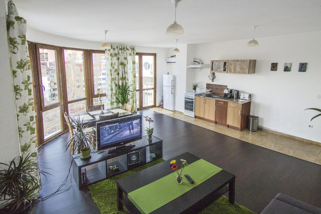 Flora Apartment Centrum Σόφια Εξωτερικό φωτογραφία